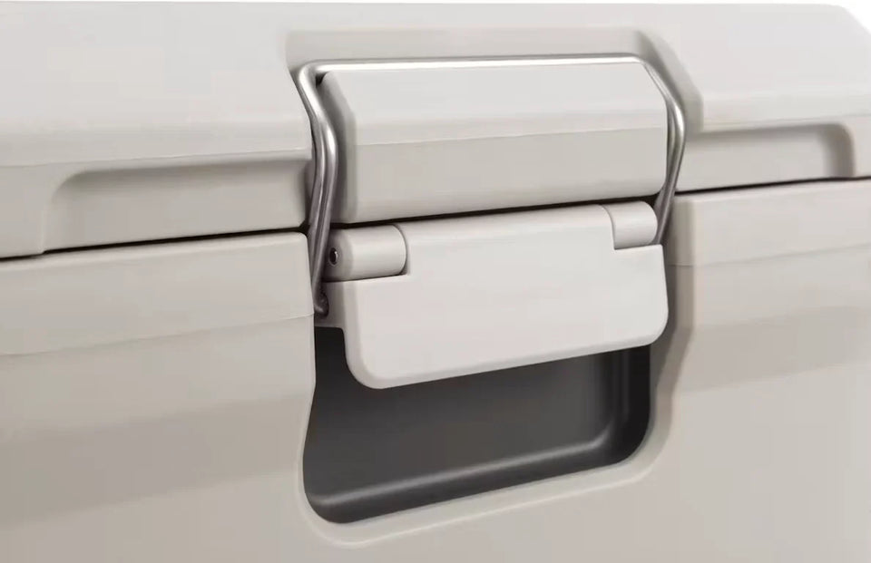 Coleman® Pro 25QT Cooler Box