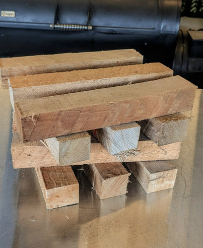 12kg of Hickory Wood Chunks / Sticks