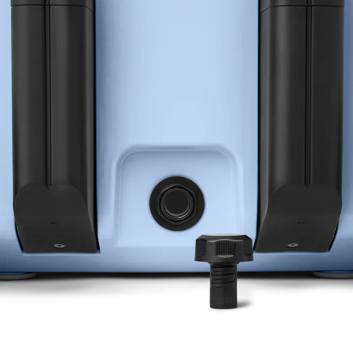 Yeti Roadie 32 Cooler Box in Big Sky Blue